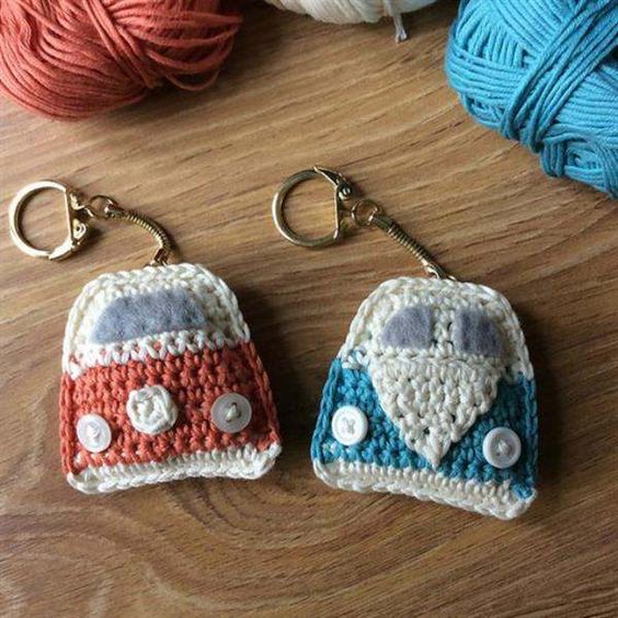 Chaveiro de crochê masculino